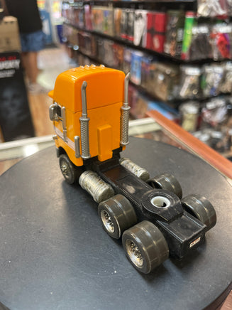 Paul Valdez Hauler
(Pixar Cars, Mattel Diecast) **LOOSE** - Bitz & Buttons