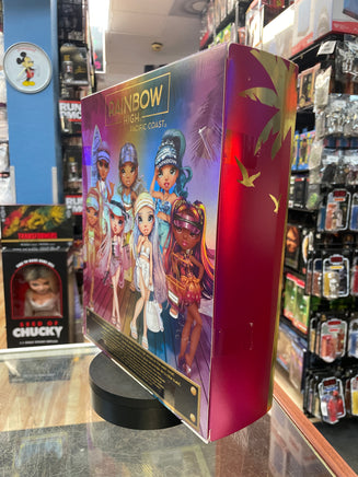 Bella Parker Pacific Coast (Rainbow High, MGA Entertainment) NEW - Bitz & Buttons