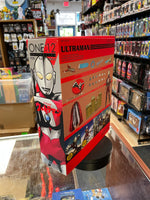 Ultra Man 1:12 (Mezco, Ultra Man)  **COMPLETE**
