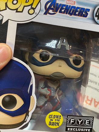Captain America GITD #450 (Funko Pop, Marvel) EXCLUSIVE - Bitz & Buttons