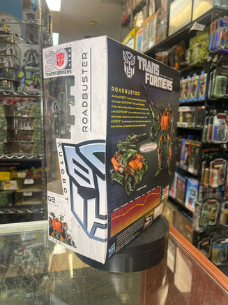 Roadbuster Voyager Class (Transformers Generations Thrilling 30, Hasbro) - Bitz & Buttons