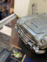 James Bond 007 Aston Martin DB5 1/24 Scale (Danbury Mint, Diecast) - Bitz & Buttons