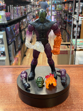 Super Skrull BAF (Hasbro, Marvel Legends) COMPLETE - Bitz & Buttons