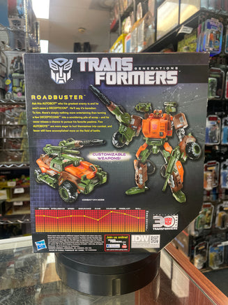 Roadbuster Voyager Class (Transformers Generations Thrilling 30, Hasbro) - Bitz & Buttons
