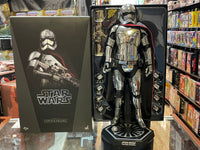 Captain Phasma MMS328 1/6 Scale (Star Wars, Hot Toys) COMPLETE
