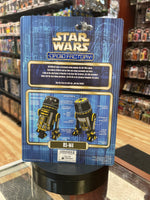 R5-M4 Astromech Droid (Star Wars Vintage Collection, Disney) SEALED
