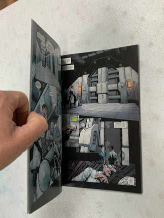 Batman I Am Bane Volume 3 (DC Comics Trade TPB, Batman) - Bitz & Buttons