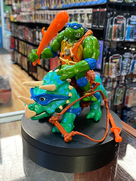 Cave Turtle Leo & Dingy Dino (Vintage TMNT Ninja Turtles, Playmates) COMPLETE - Bitz & Buttons
