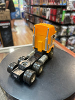Paul Valdez Hauler
(Pixar Cars, Mattel Diecast) **LOOSE** - Bitz & Buttons