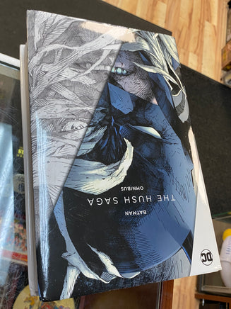 Batman Hush Saga Omnibus (DC, Comics) - Bitz & Buttons