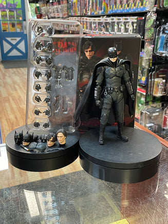 The Batman #188 (DC Comics, Medicom Mafex) OPEN BOX - Bitz & Buttons