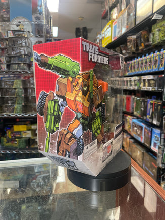 Roadbuster Voyager Class (Transformers Generations Thrilling 30, Hasbro) - Bitz & Buttons