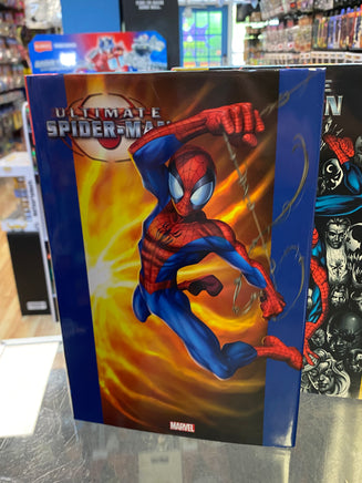Ultimate Spider-Man Set with Death of Spider-Man Omnibus (Marvel, Comics) - Bitz & Buttons