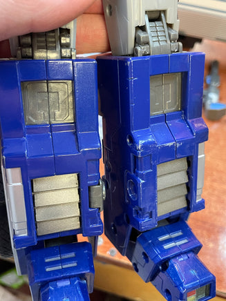 MP-01 Convoy Optimus Prime 20th Anniversary (Transformers Masterpiece, Takara Tomy) COMPLETE - Bitz & Buttons