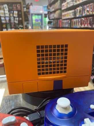 Orange Spice Gamecube with 3 Controllers (Nintendo, Vintage Video Games) **TESTED/COMPLETE** - Bitz & Buttons