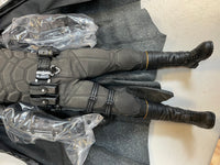 The Batman Deluxe Ver. 1/6 MMS639 (DC, The Batman, Hot Toys) COMPLETE - Bitz & Buttons
