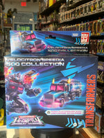 Speedia Universe Scourge -Leader Class- (Transformers Legacy, Hasbro) **SEALED**