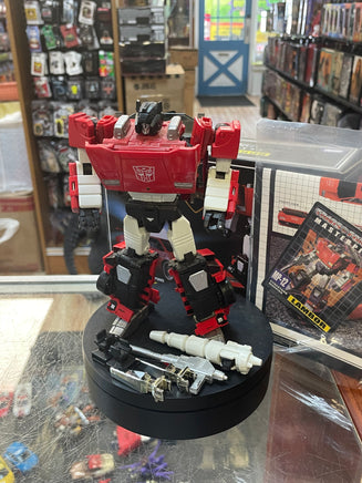 MP-12 Cybertron Warrior Sideswipe Lambor (Transformers Masterpiece, Takara Tomy) COMPLETE - Bitz & Buttons