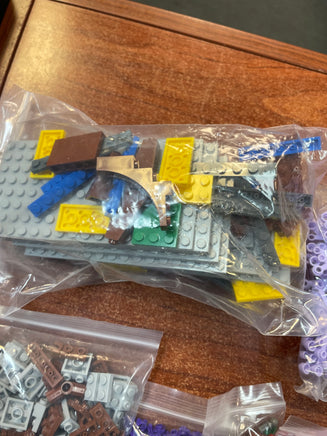 Wisteria Flower Street Building Set (Demon Slayer, Veux Bricks) OPEN BOX/NEW - Bitz & Buttons