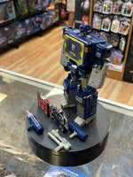 Soundwave Netflix War For Cybertron Voyager (Transformers WFC, Hasbro) INCOMPLETE