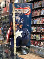 Captain American Silver Age Sculpture (Marvel, Dynamic Forces)Open Box