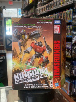 Sideswipe & Skywarp -Deluxe Class- (Transformers WFC Kingdom, Hasbro) **SEALED**