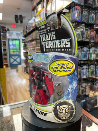 Sentinel Prime Core Class (Transformers Cyberverse DOTM, Hasbro) **SEALED** - Bitz & Buttons