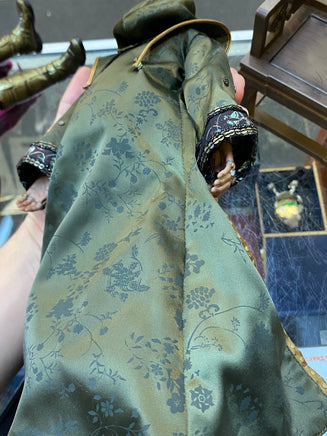 Mandarin With Throne 1/6 Scale (MCU Iron Man 3, Hot Toys) LOOSE - Bitz & Buttons