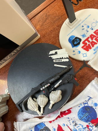 Boba Fett Prototype Armor (Star Wars, Sideshow) COMPLETE - Bitz & Buttons