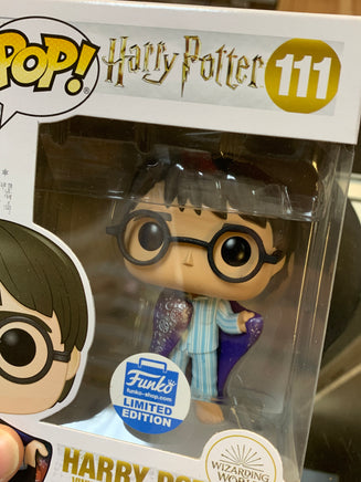 Harry Potty with Cloak #111 (Funko Pop, Harry Potter) - Bitz & Buttons