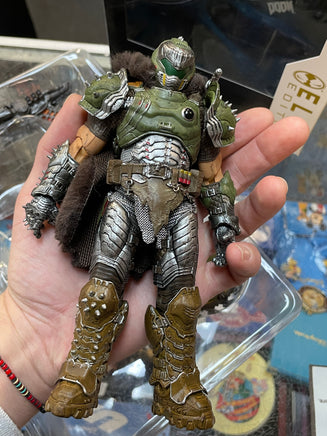 Doom The Dark Ages (McFarlane Toys, Elite Edition, Doom Slayer) COMPLETE - Bitz & Buttons