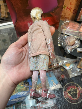 Katty The Twin 1/6 Scale BIT008A (The Bitten, Asmus Toys) - Bitz & Buttons