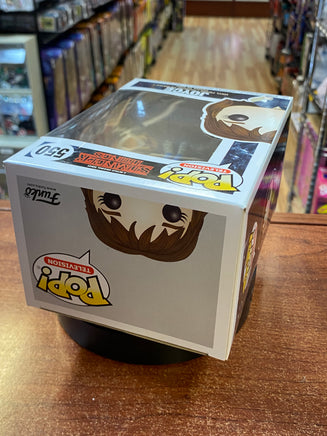 Joyce #550 (Funko Pop, Stranger Things) - Bitz & Buttons