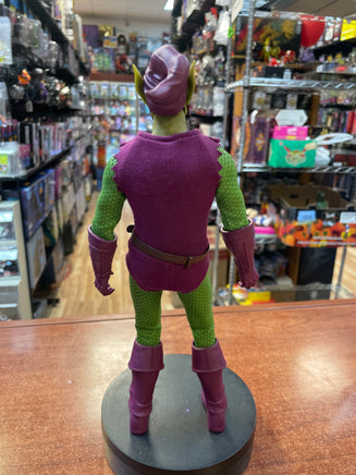 Green Menace (SooSoo Toys, Green Menace) **COMPLETE** - Bitz & Buttons