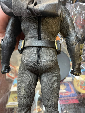 Batman With Tech Cowl MMS342 1/6 Scale (Batman VS Superman Dawn Of Justice, Hot Toys) COMPLETE - Bitz & Buttons