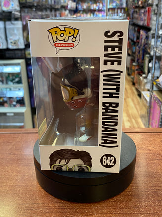 Steve with Bandana #642 (Funko Pop, Stranger Things) - Bitz & Buttons