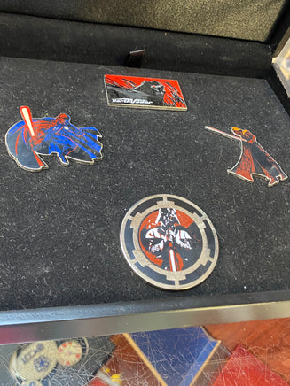 Sith Lord Darth Vader Pin Set Star Wars Weekend  (Disney, Pin Traders) LE 750 - Bitz & Buttons