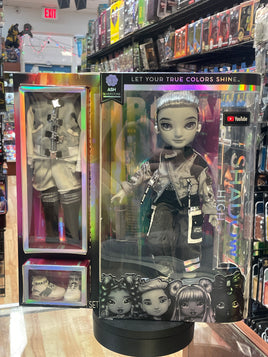 Ash Silverstone Shadow High (Rainbow High, MGA Entertainment) NEW - Bitz & Buttons