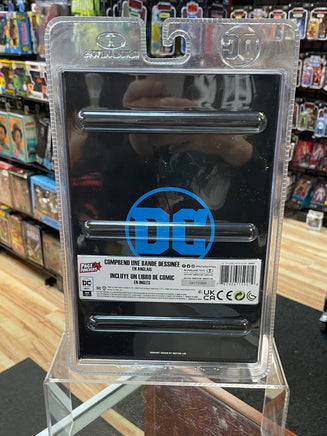 Fighting the Frozen Batman (DC Multiverse Page Puncher, Mcfarlane) **SEALED** - Bitz & Buttons