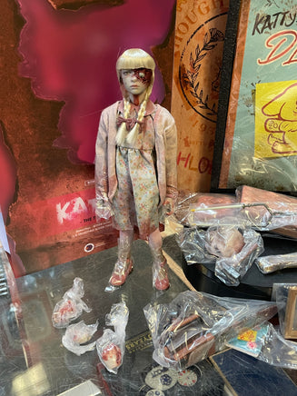 Katty The Twin 1/6 Scale BIT008A (The Bitten, Asmus Toys) - Bitz & Buttons