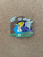 Dont Step on the Mome Raths Alice (Walt Disney World, Pin Traders) - Bitz & Buttons