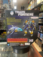 Sky Bite Voyager Class (Transformers Generations Thrilling 30, Hasbro) - Bitz & Buttons