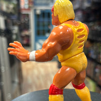 Body Slamming Hulk Hogan 1099 (Vintage WWF WWE, Hasbro)