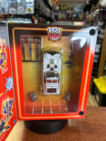 Prowl (Vintage Transformers Commemorative Series, Hasbro) **SEALED**
