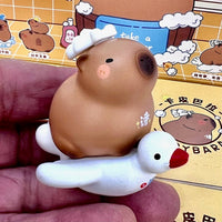 Capybara Figurine (BCMini, Blind Box) - Bitz & Buttons