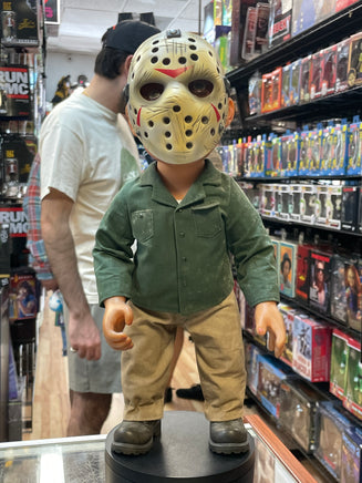 Jason Voorhess with Sound (Friday the 13th, Mezco Mega Scale) - Bitz & Buttons