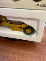 Caterpillar 631E Wheel Tractor Scraper 1/50 Scale ( Vintage ERTL, CAT) - Bitz & Buttons