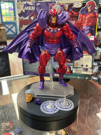 Magneto (Revoltech Amazing Yamaguchi, Marvel X-Men) INCOMPLETE - Bitz & Buttons