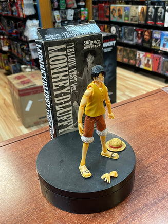 Monkey D Luffy Yellow Vest Ver. (Bandai SH Figuarts, One Piece) COMPLETE - Bitz & Buttons