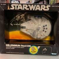 Millennium Falcon Diecast (StarWars, vintage Kenner) Sealed